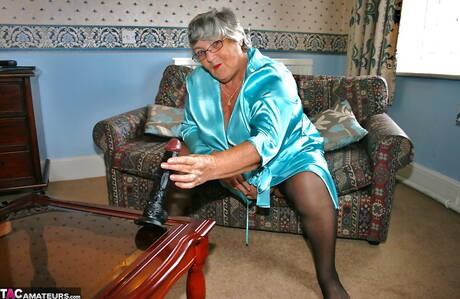 TAC Amateurs invite you to explore a free photos with Grandma Libby in porn with dildo scene